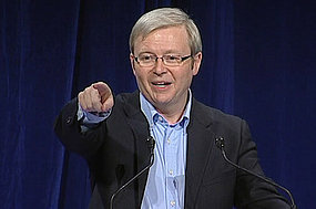 Kevin Rudd, chef de la diplomatie australienne, retire l'aide australienne à la Chine et à l'Inde. Kevin Rudd, chef de la diplomatie australienne, retire l'aide australienne à la Chine et à l'Inde.