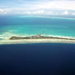 Le lagon de Marovo a perdu ses habitants. 10 000 poissons et animaux marins sont morts, par manque d'oxygène. Simon Albert, un chercheur australien, pense que la catastrophe est due à une floraison d'algues toxiques. [www.flickr.com]