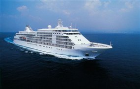 Tonga mise 32 millions de dollars sur les navires de croisière.