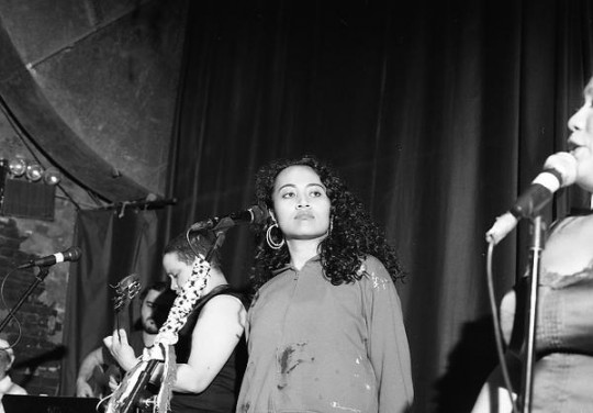 De gauche à droite: Vaimoana Niumeitolu, Gabriella Callender et Erica R. DeLaRosa.