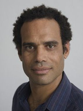 Ralph Regenvanu, ancien Ministre des Terres, de la Géologie et des Mines, et nouveau Ministre de la Justice du Vanuatu.